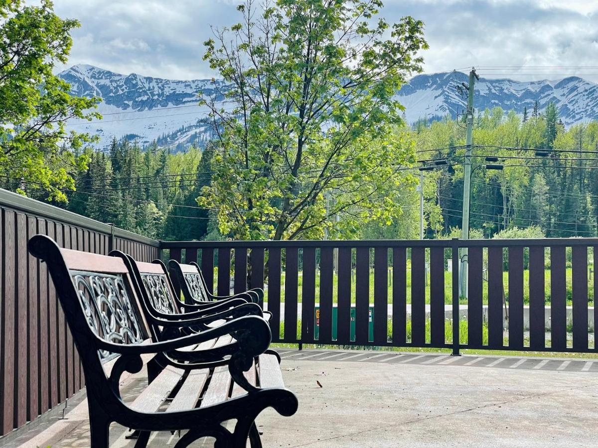 Fernie Stanford Resort Екстериор снимка