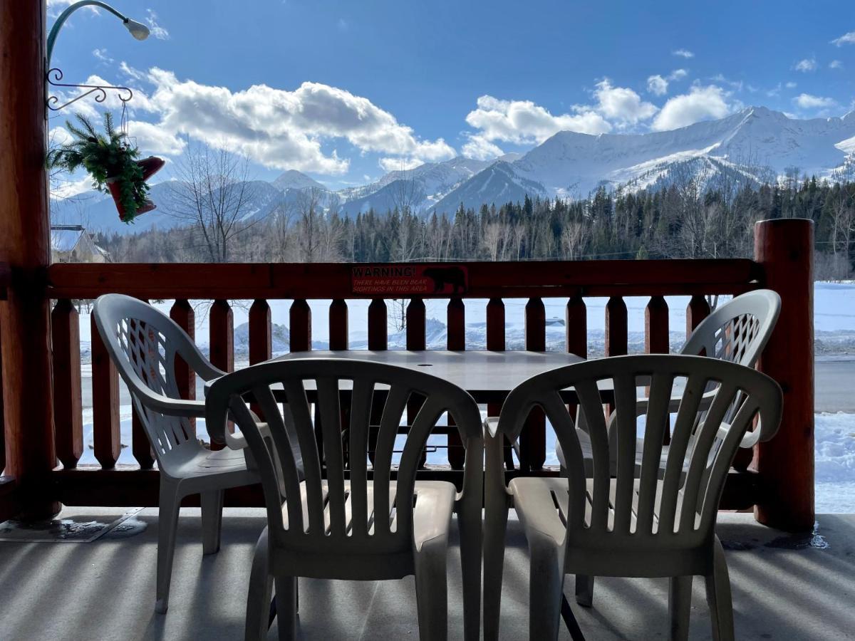 Fernie Stanford Resort Екстериор снимка