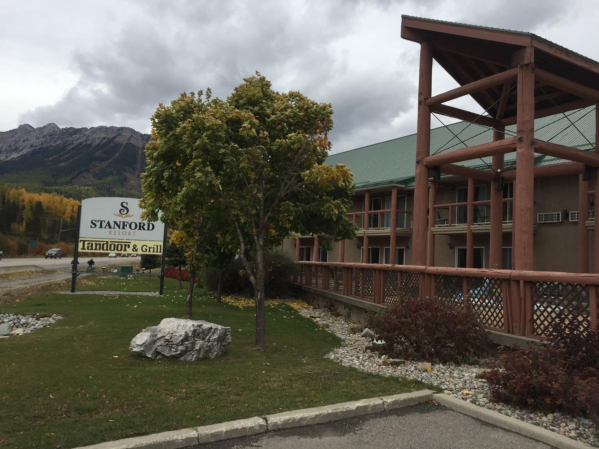 Fernie Stanford Resort Екстериор снимка